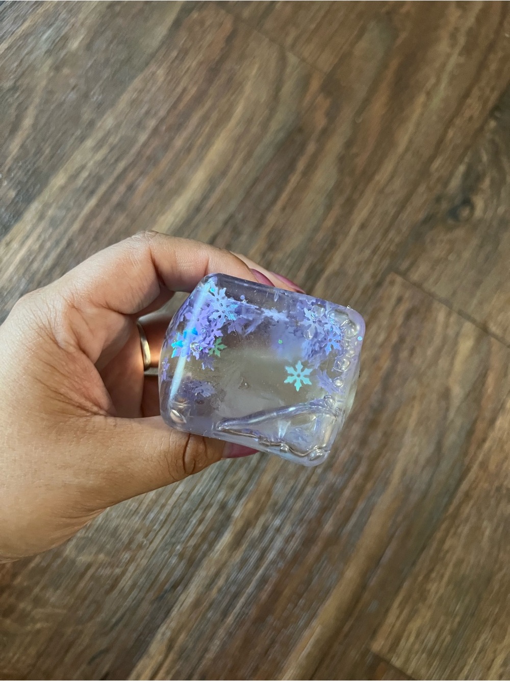 💜Purple Snowflake Glitter Squeeze Ball Fidget Toy 💜